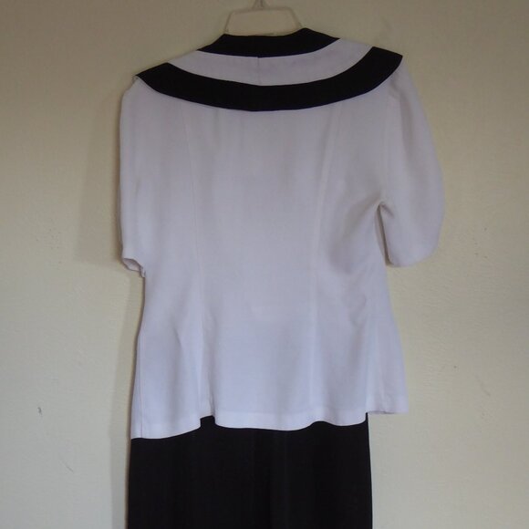 Classy Black & White Jacket and Skirt - Picture 5 of 5